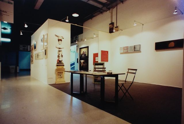 Vue de l’exposition Art 22'91, Foire internationale de Bâle, Espace Galerie Graff, Bâle, Suisse, 12-17 juin 1991.